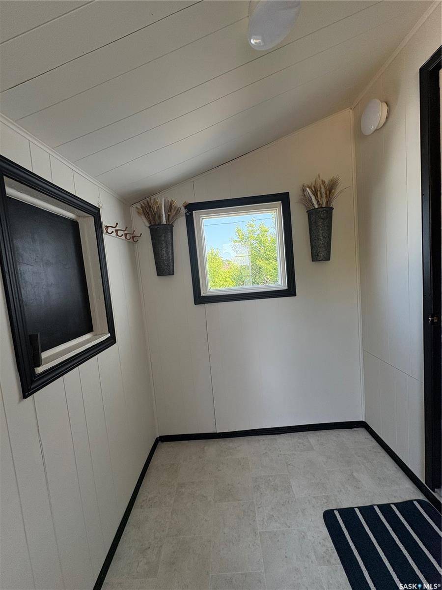 Kelliher, SK S0A 1V0,108 Warren ROAD