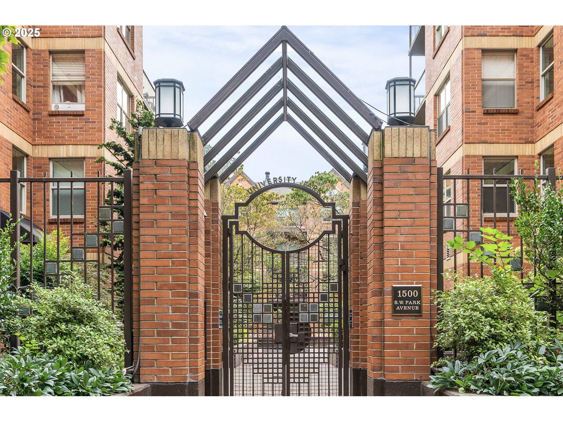 Portland, OR 97201,1500 SW PARK AVE #523