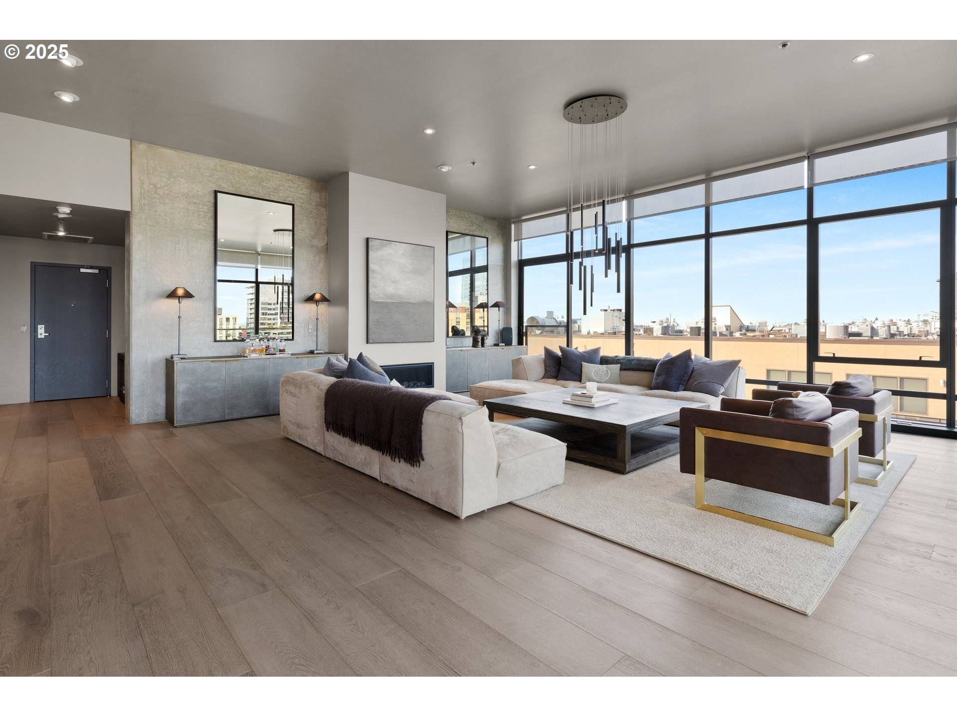 Portland, OR 97209,1410 NW KEARNEY ST #1111