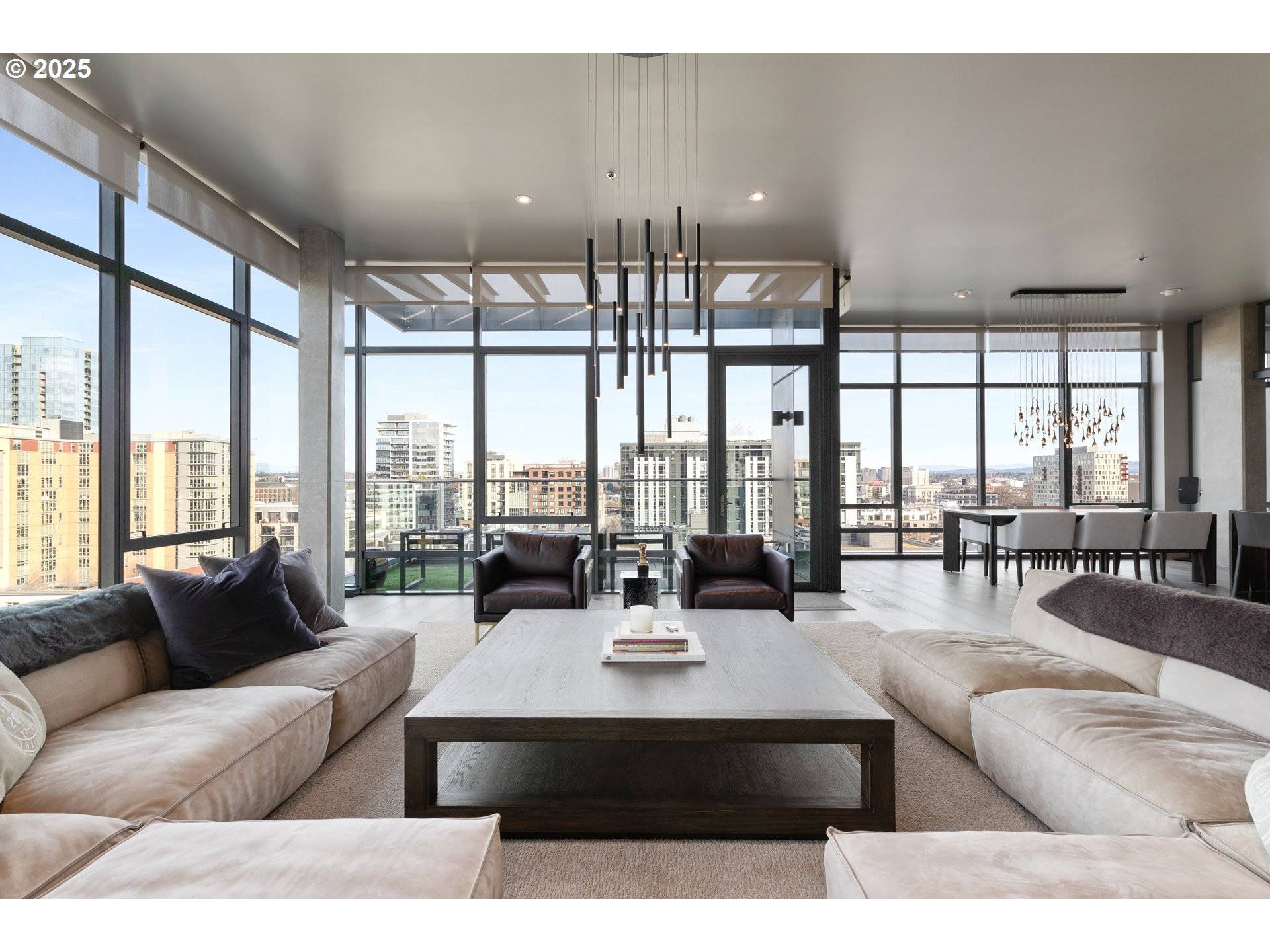 Portland, OR 97209,1410 NW KEARNEY ST #1111