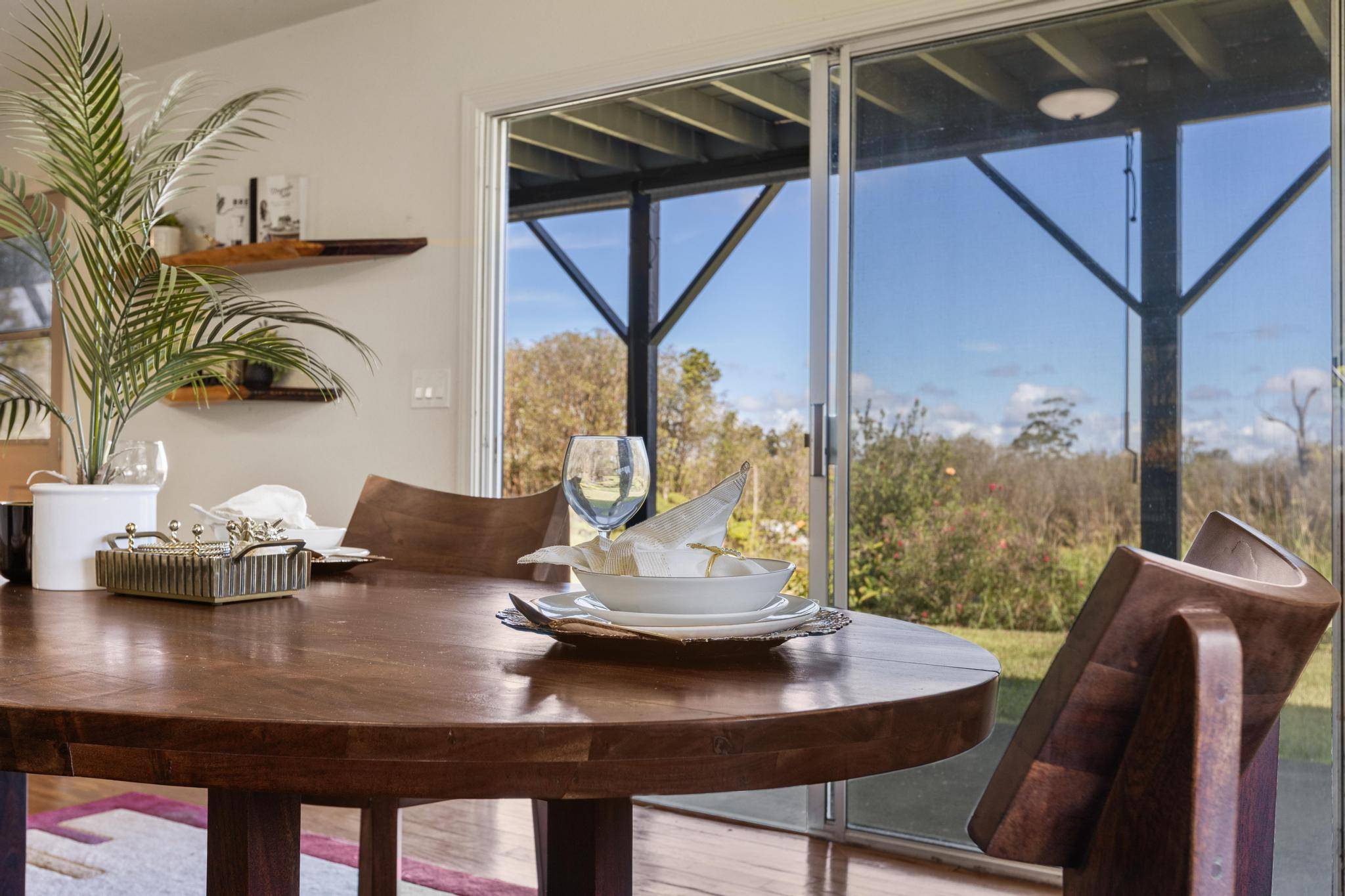 Mountain View, HI 96785,18-4565 MAKAALA RD