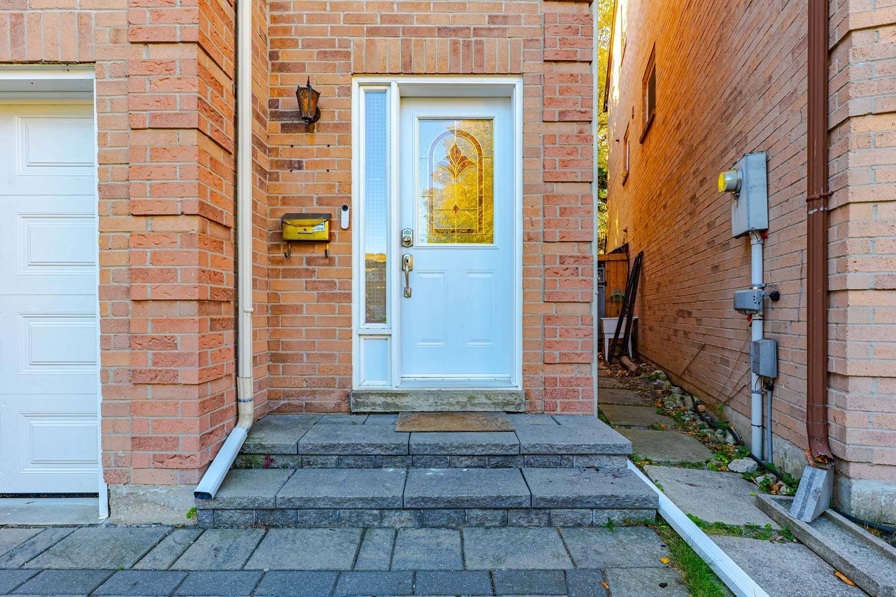 Markham, ON L3T 5X1,50 Cottonwood CT