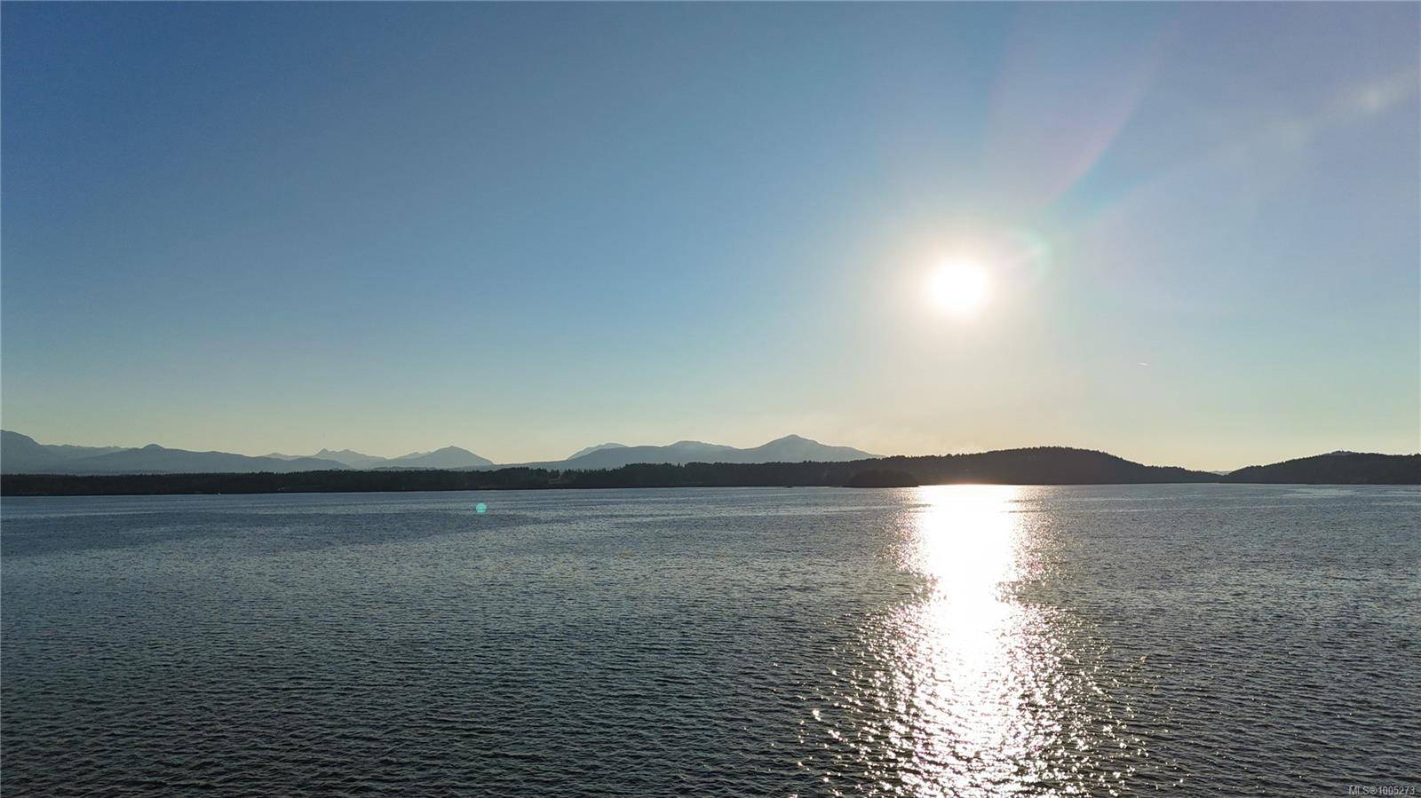 Decourcy Island, BC V0R 1X7,179 Link Bay Rd