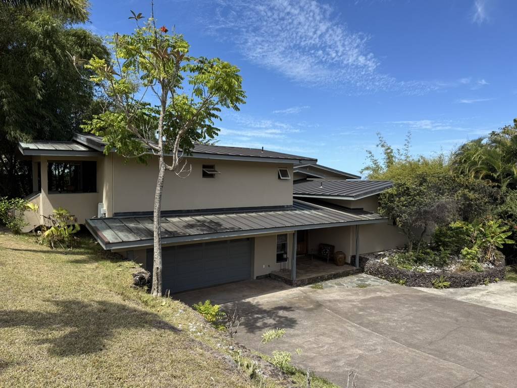 Honokaa, HI 96727,48-5528 WAIPIO VALLEY RD