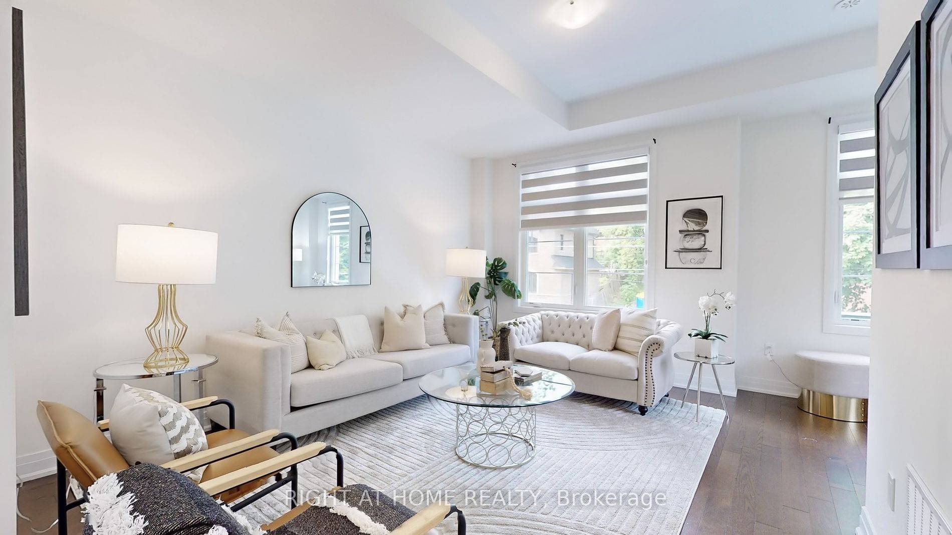 Mississauga, ON L5W 2S5,197 Wyndham ST