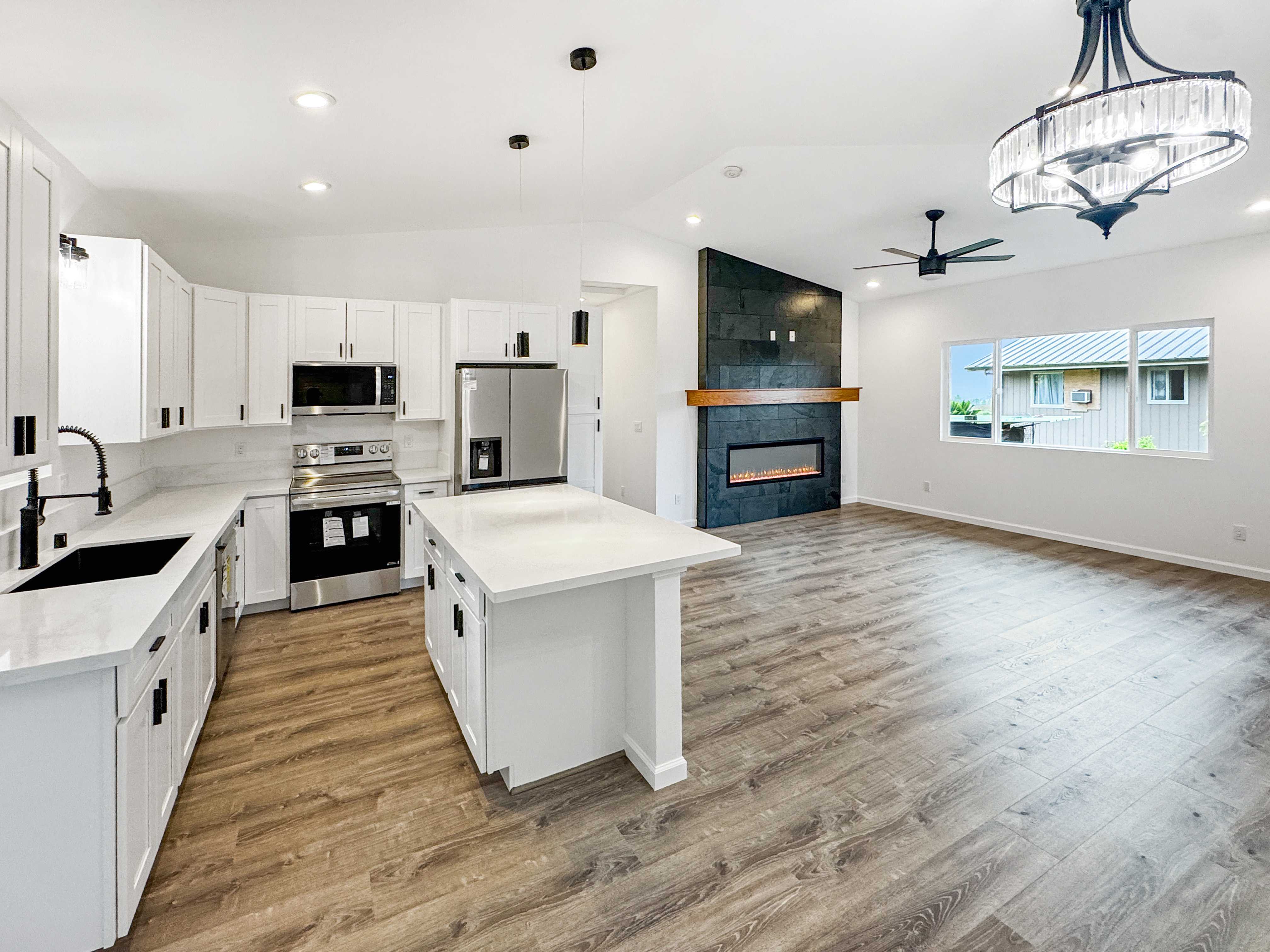 Mountain View, HI 96771,18-7846 LEONAKA RD