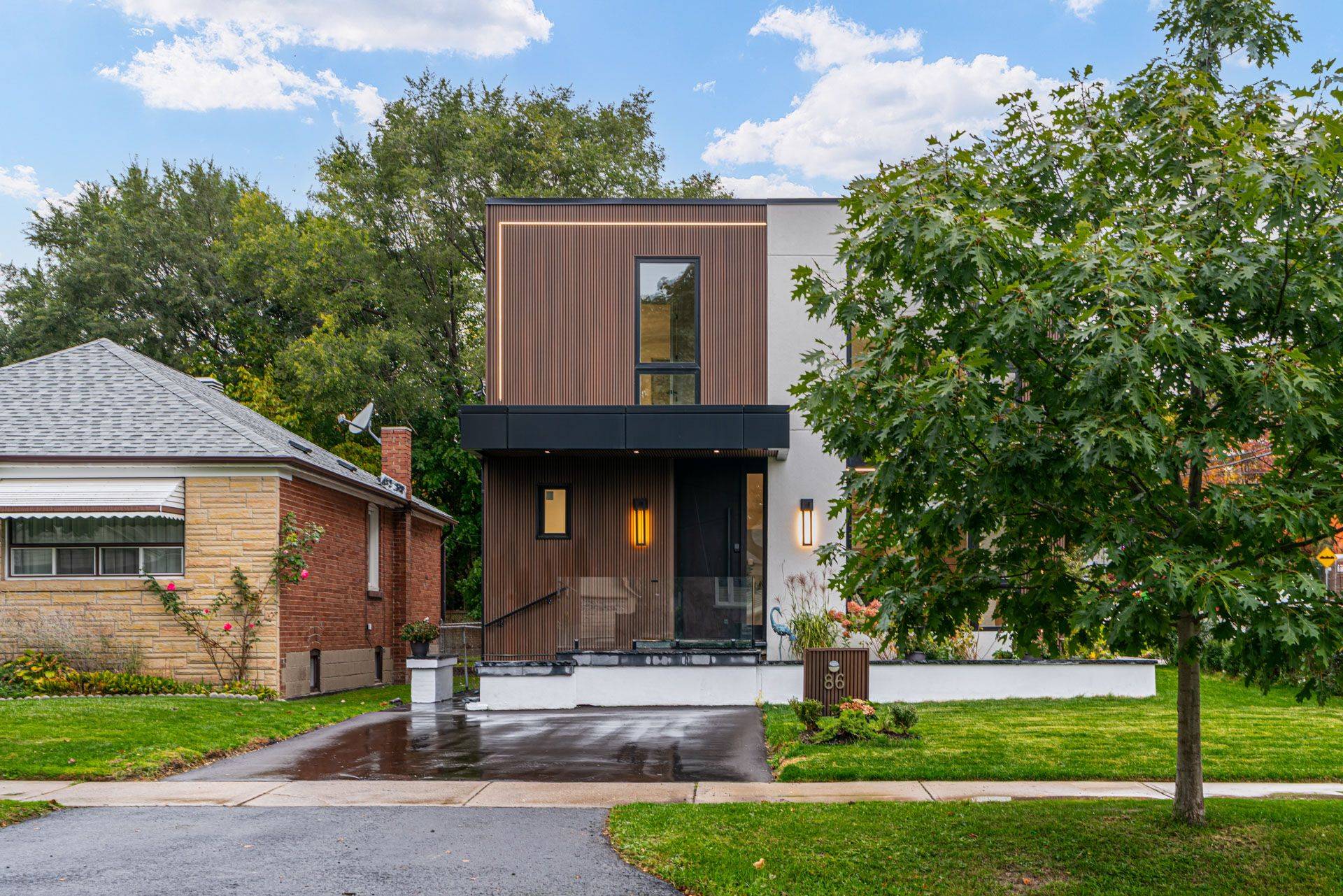 Toronto W07, ON M8Z 2C3,86 Edgecroft RD