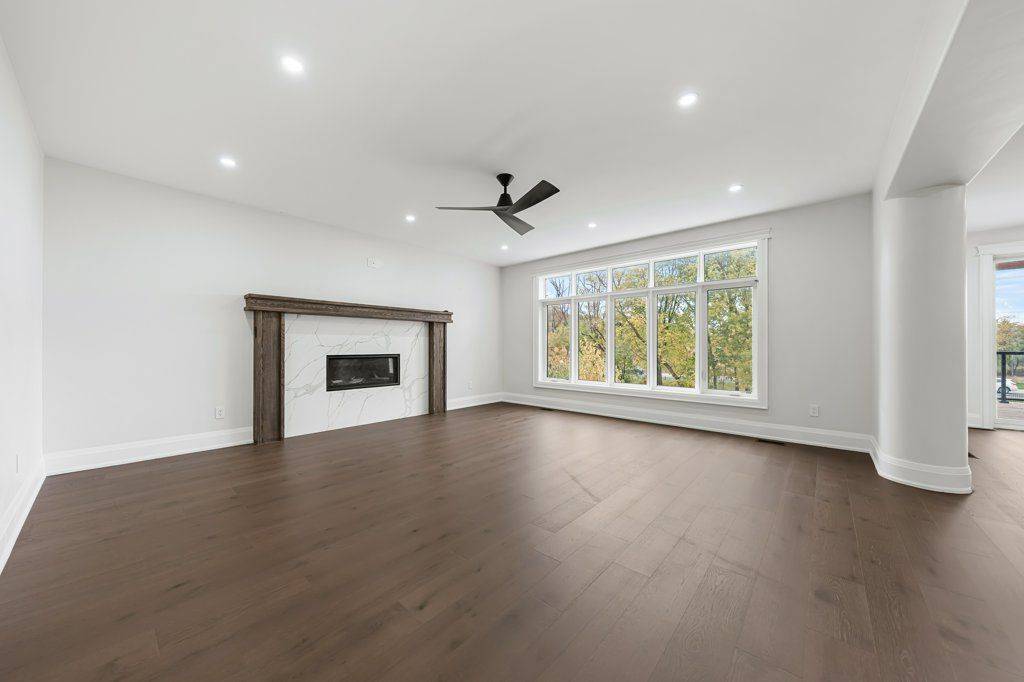 Puslinch, ON N0B 2C0,47 Whitcombe WAY