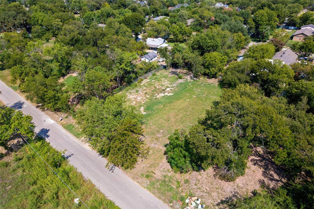 Dallas, TX 75212,2410 Tally Ho Lane