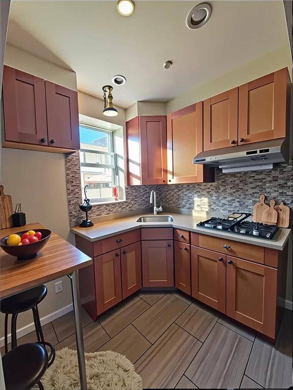 Brooklyn, NY 11220,864 59th ST