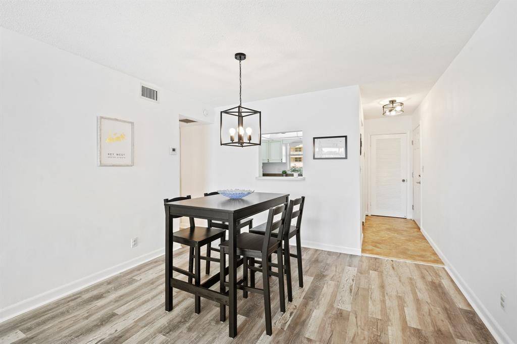 Hillsboro Beach, FL 33062,1050 Hillsboro Mile #203w