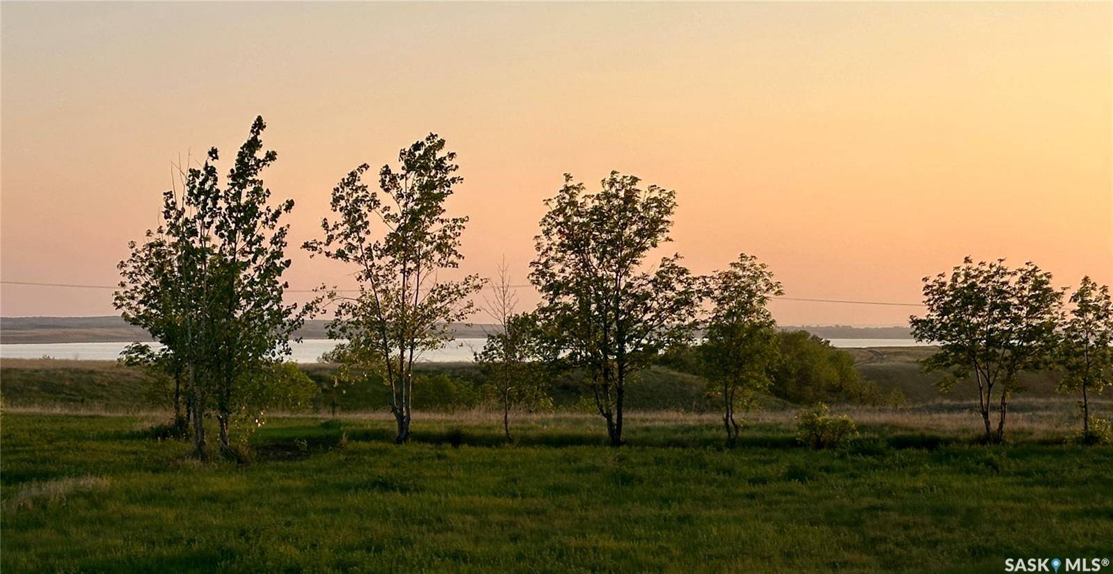 Elbow, SK S0H 1J0,24 Tufts BAY W