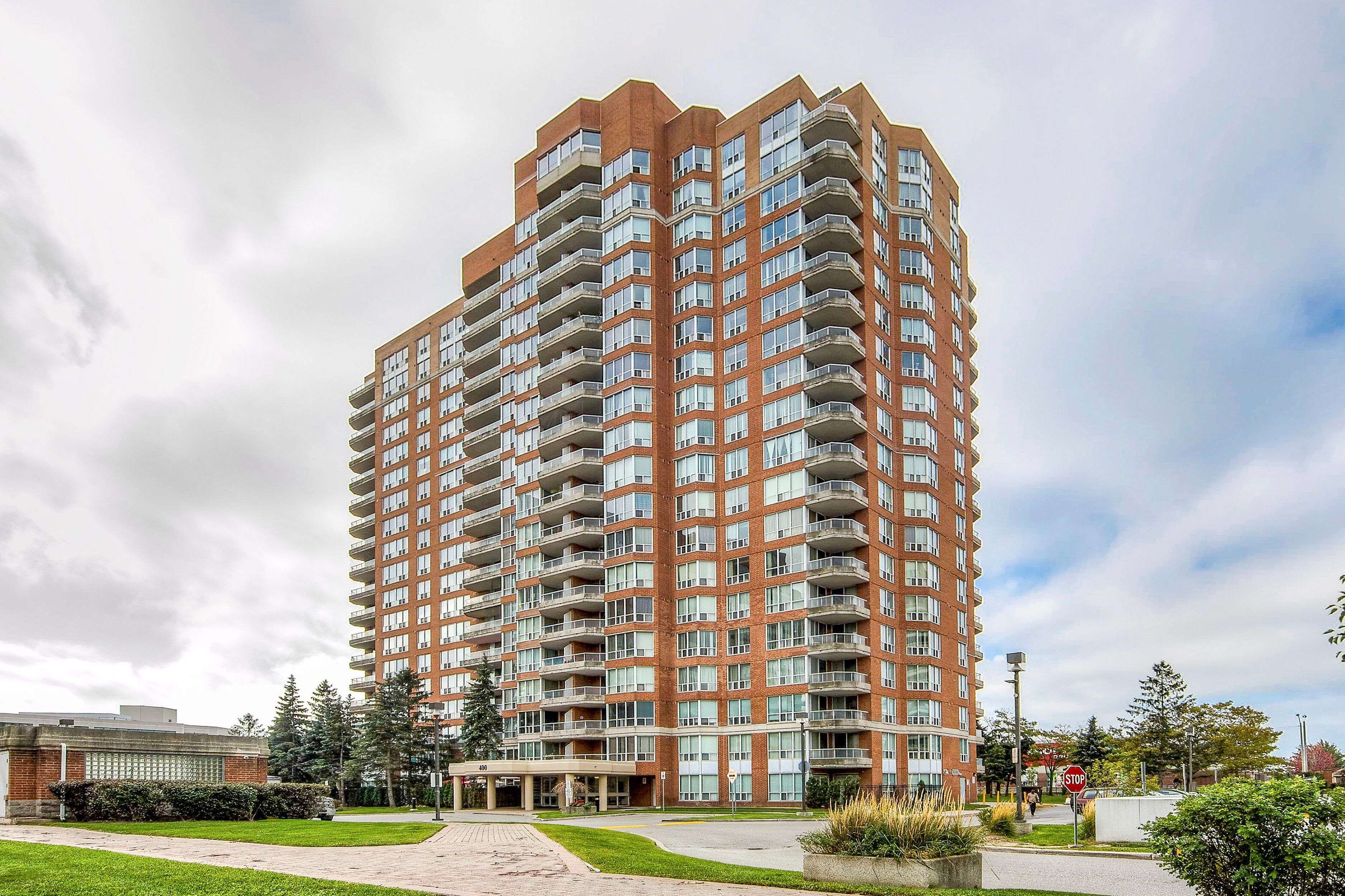 Toronto E11, ON M1B 5J4,400 Mclevin AVE #1001