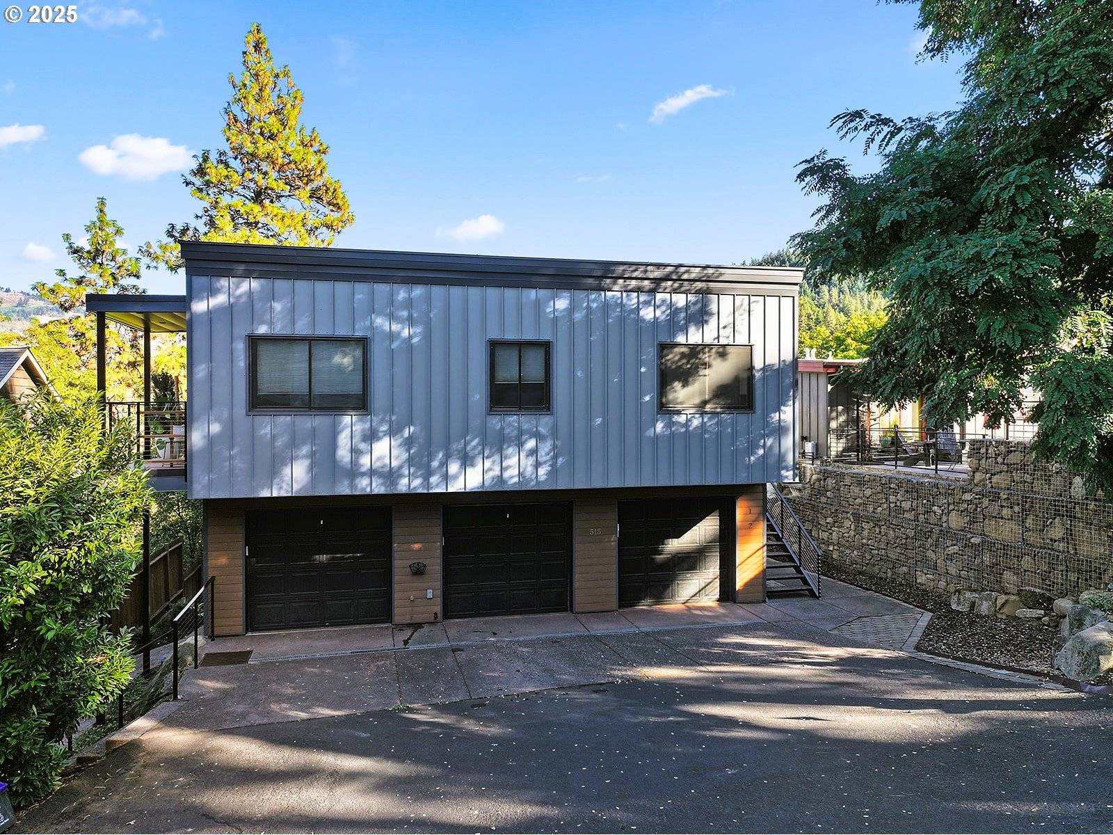 Hood River, OR 97031,515 E 4TH ST ##2