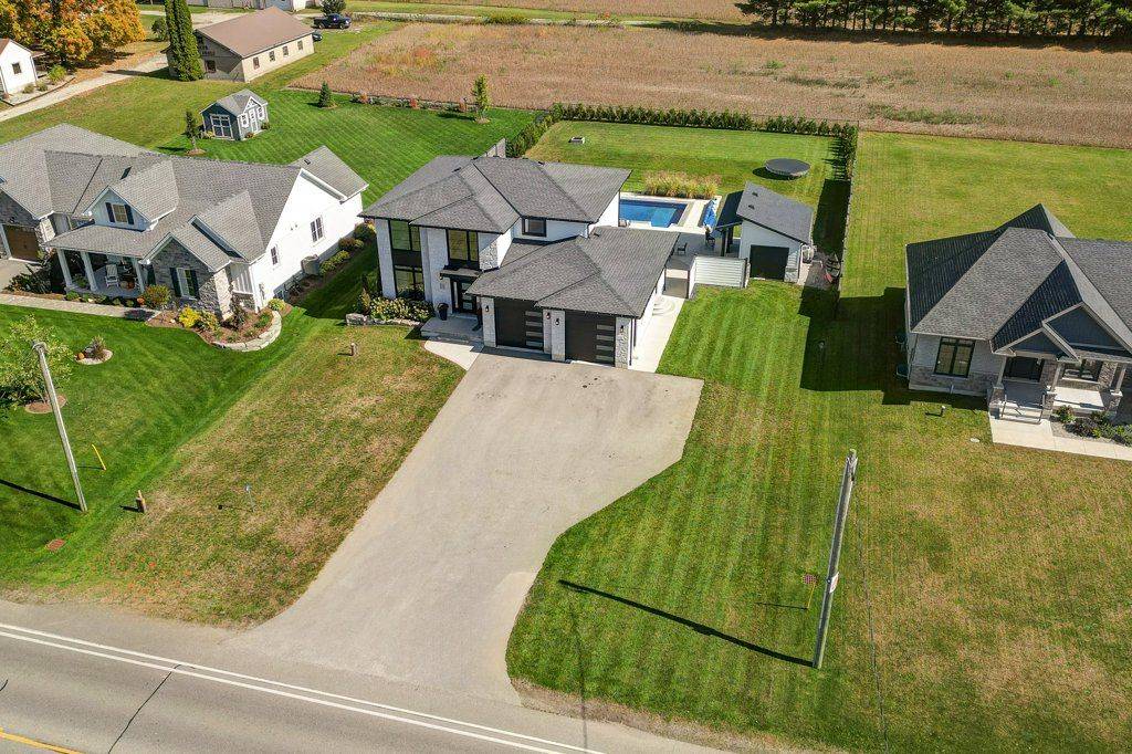 Malahide, ON N5H 2R2,8476 Imperial RD S