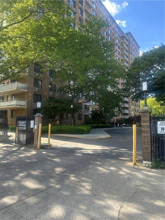 Brooklyn, NY 11205,195 Willoughby AVE #210