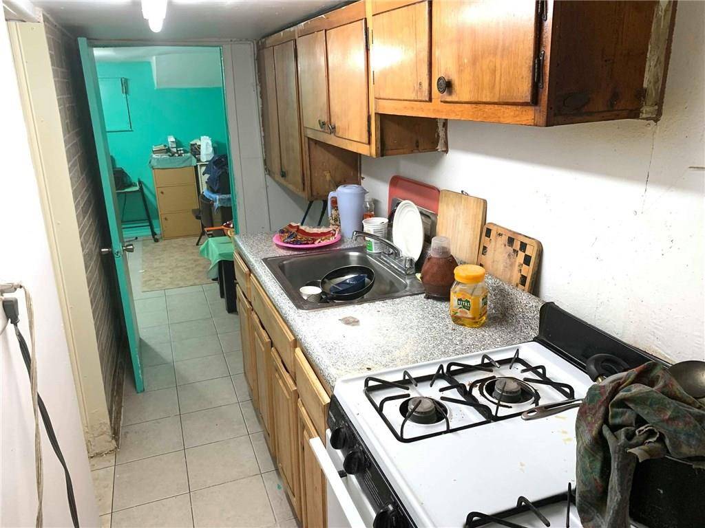 Brooklyn, NY 11235,2967 Coney Island AVE