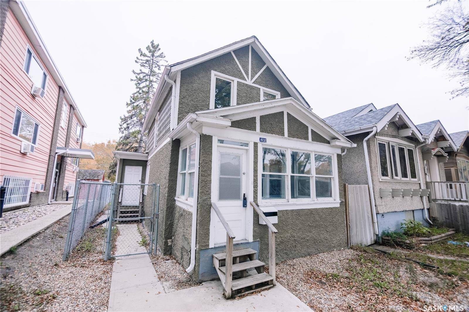 Regina, SK S4P 1J7,1932 Quebec STREET