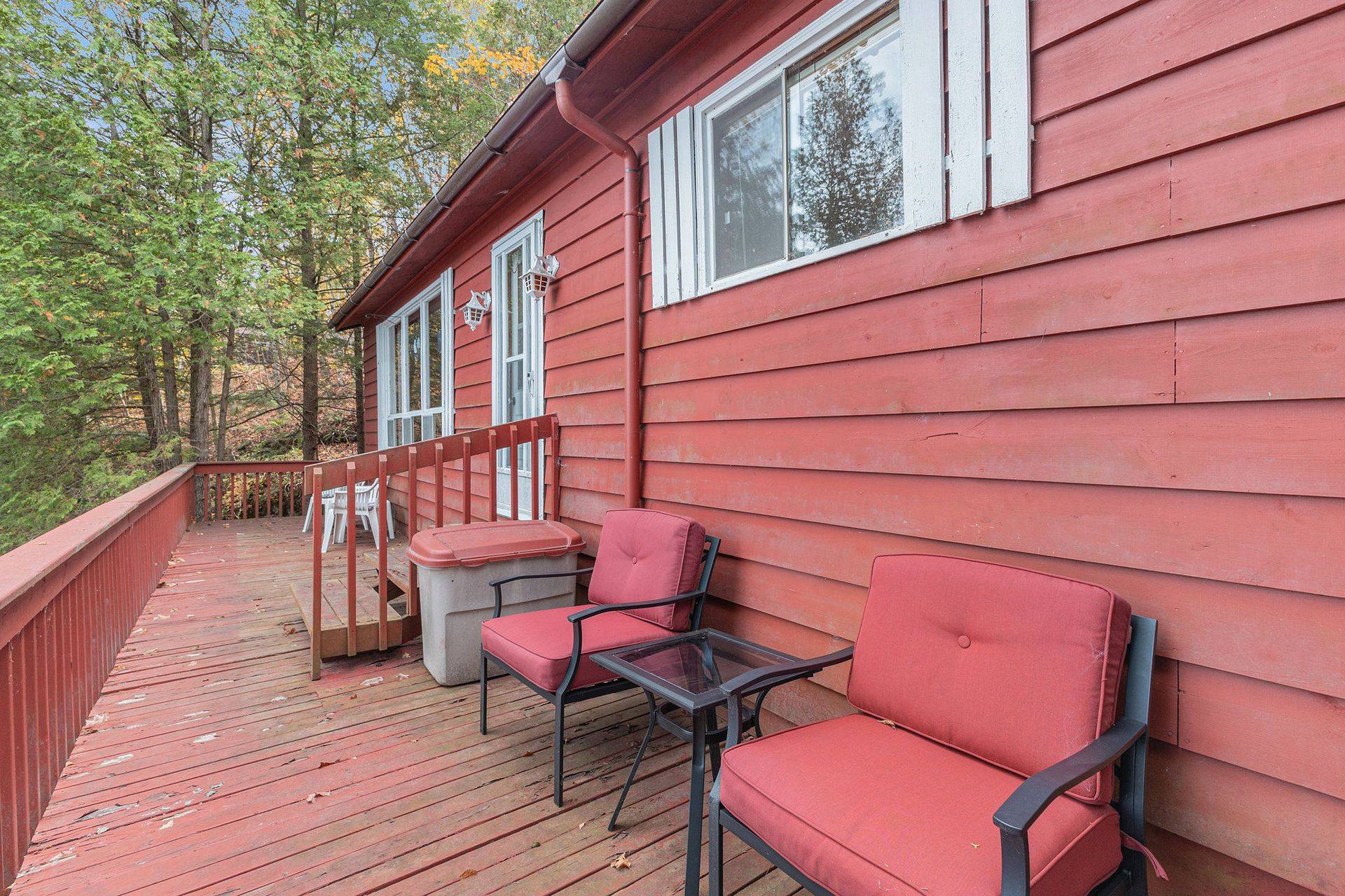 Rideau Lakes, ON K0G 1X0,411 YVON LN