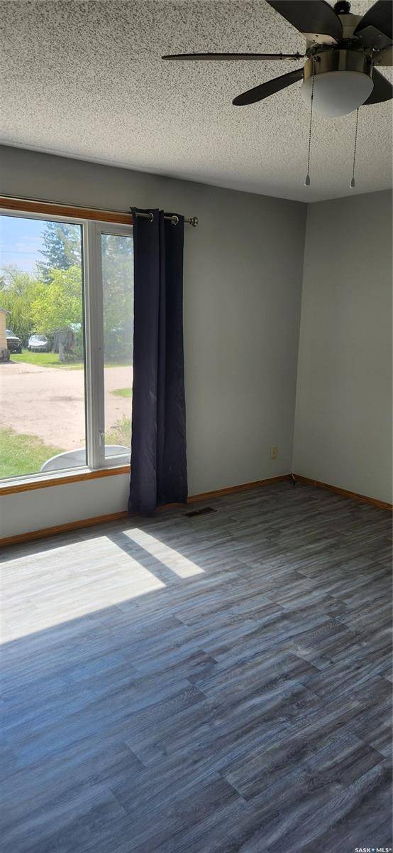 Abernethy, SK S0A 0A0,708 Qu'appelle AVENUE