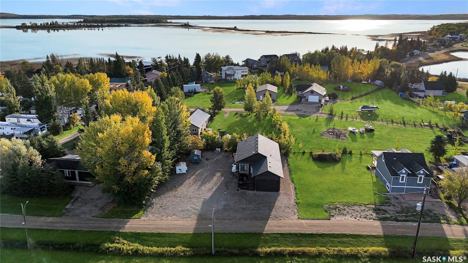 Iroquois Lake, SK S0J 2G0,403-404 Park PLACE