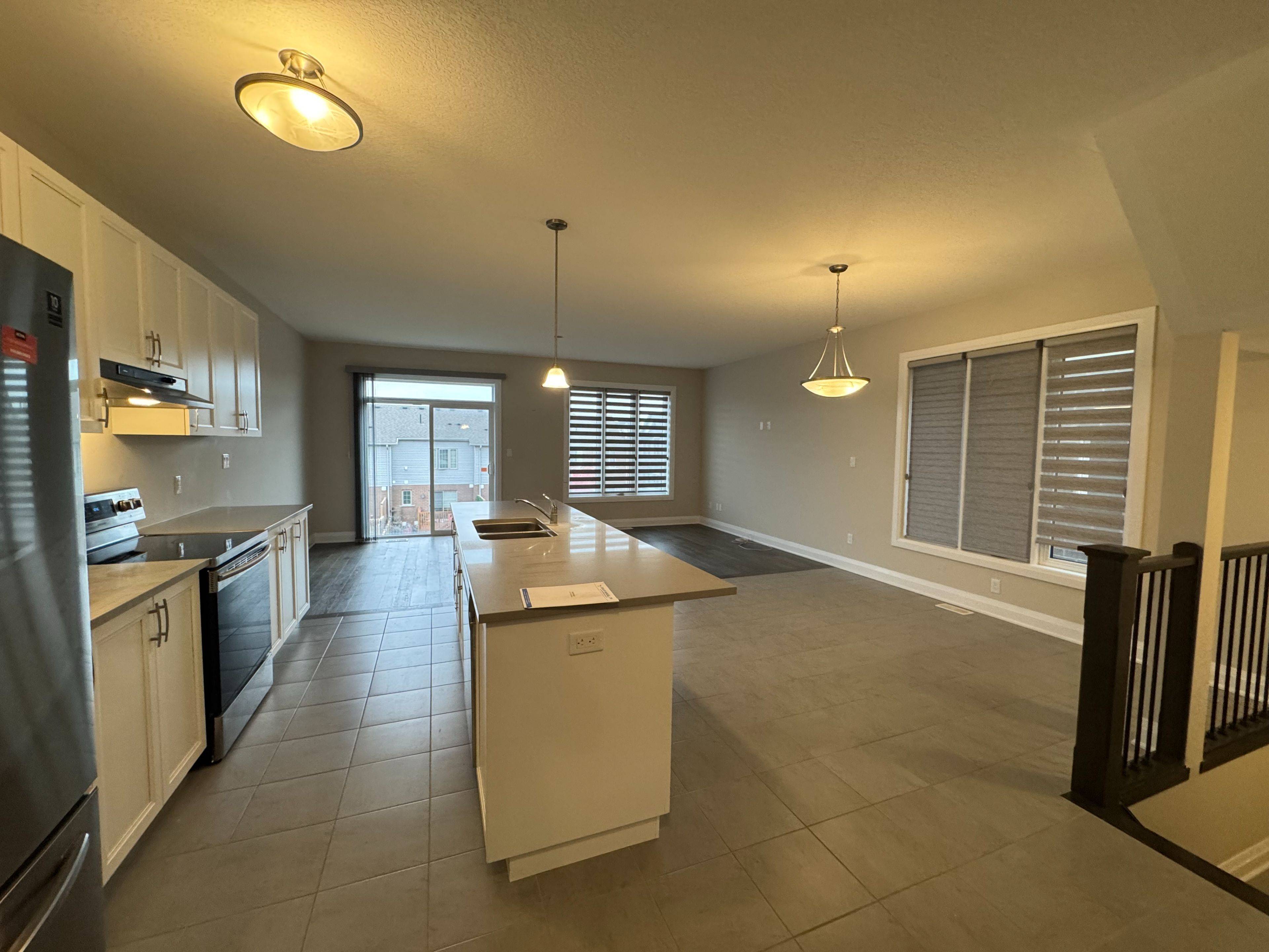 Kitchener, ON N2P 0J2,14 Sportsman Hill ST #Upper Level