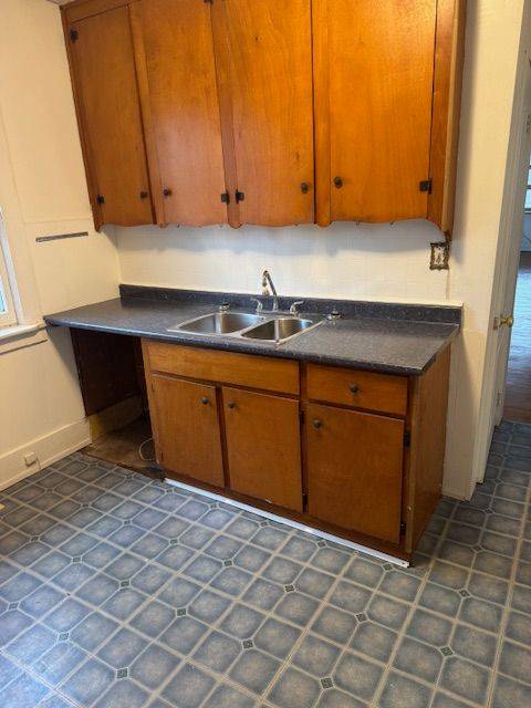 St. Catharines, ON L2R 3W7,46 Richmond AVE