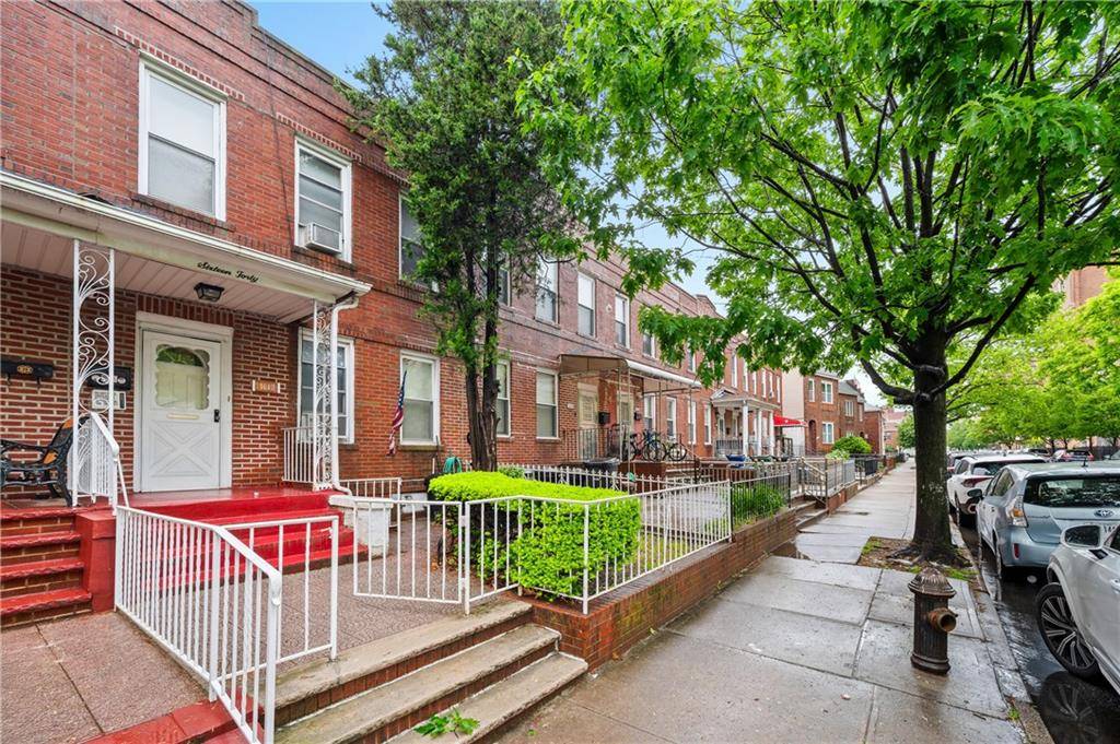 Brooklyn, NY 11223,1640 West 1st ST