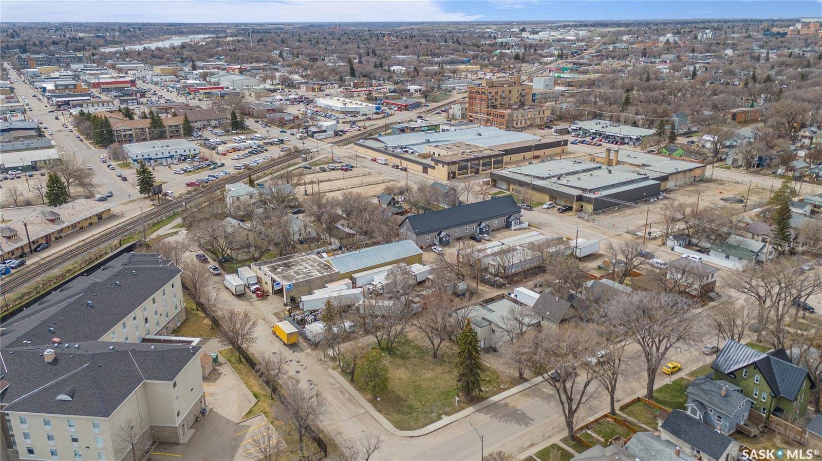 Saskatoon, SK S7L 0C3,205 25th STREET W