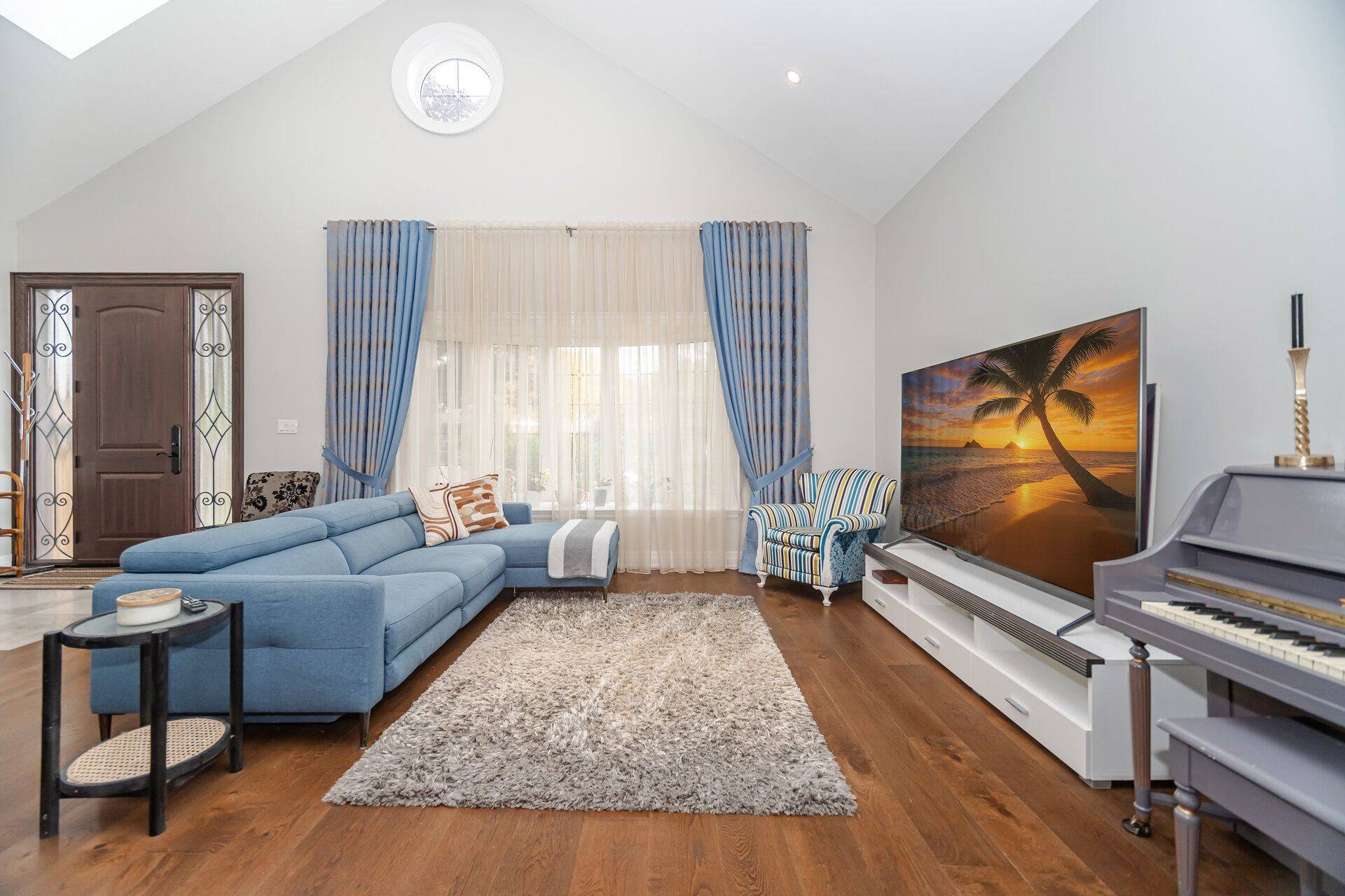 Mississauga, ON L4Y 3B9,3220 Rymal RD