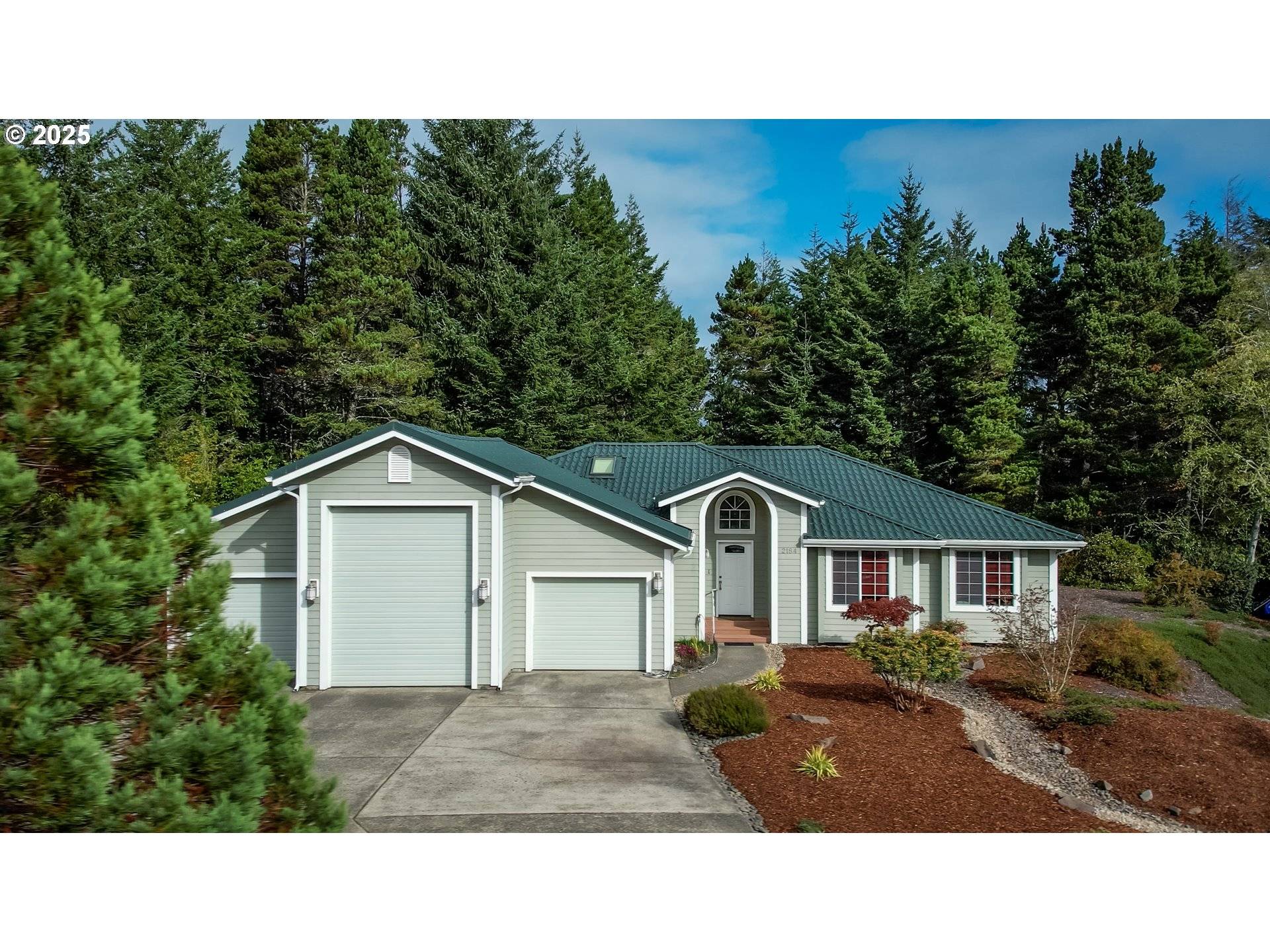 Florence, OR 97439,2184 13TH ST