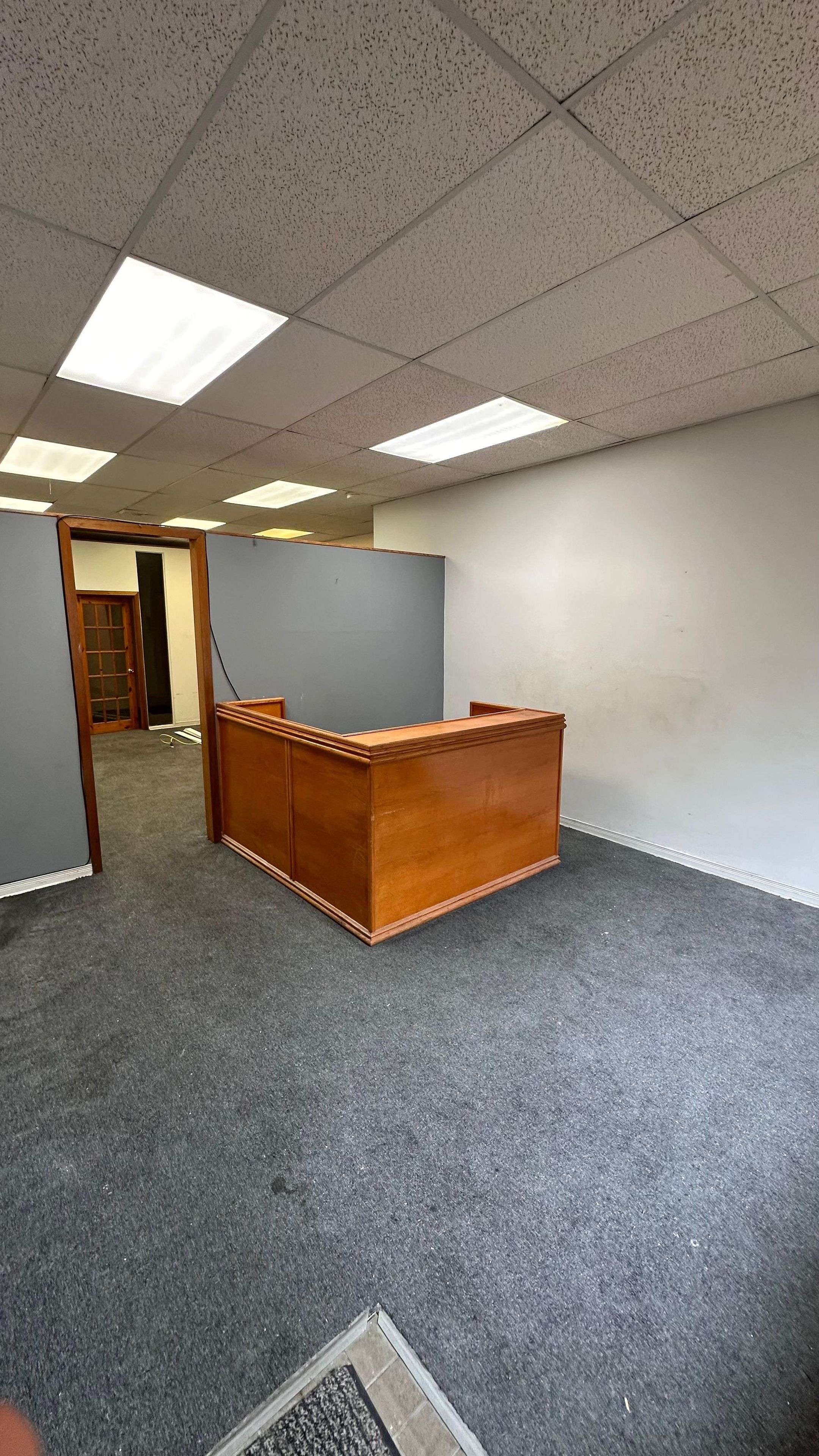 Toronto W02, ON M6H 2H5,1357 Davenport RD