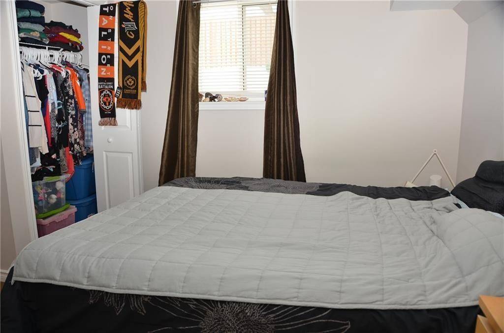 Hamilton, ON L8T 3E9,82 Palmer RD #2