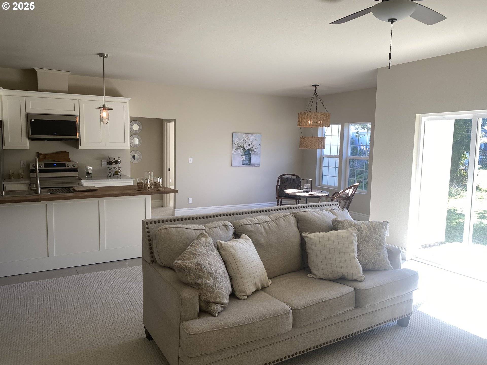 Port Orford, OR 97465,557 11TH ST