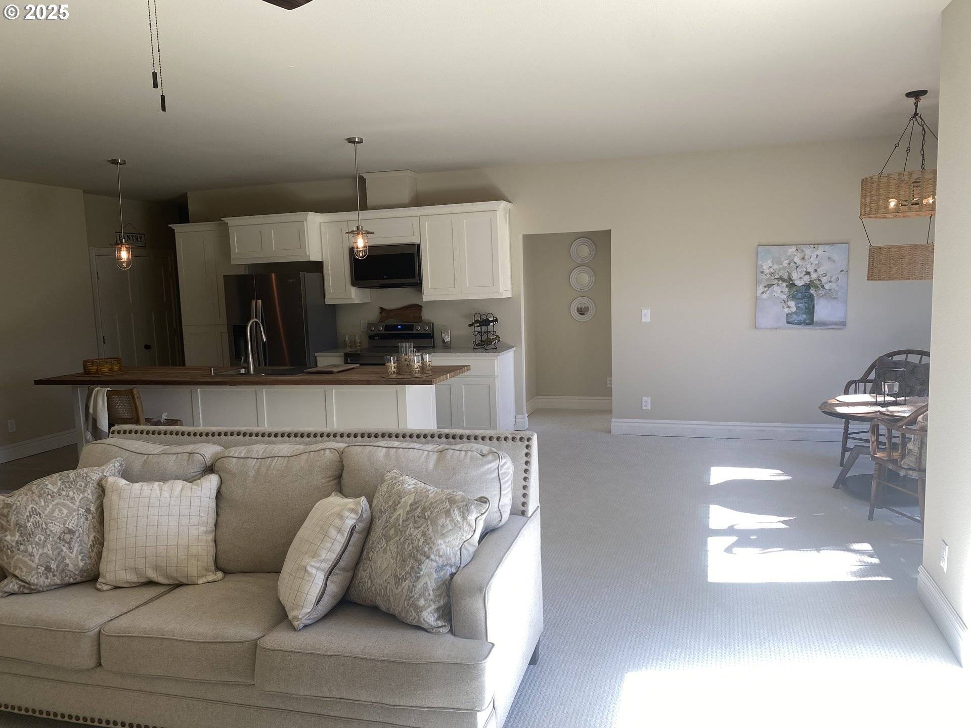 Port Orford, OR 97465,557 11TH ST