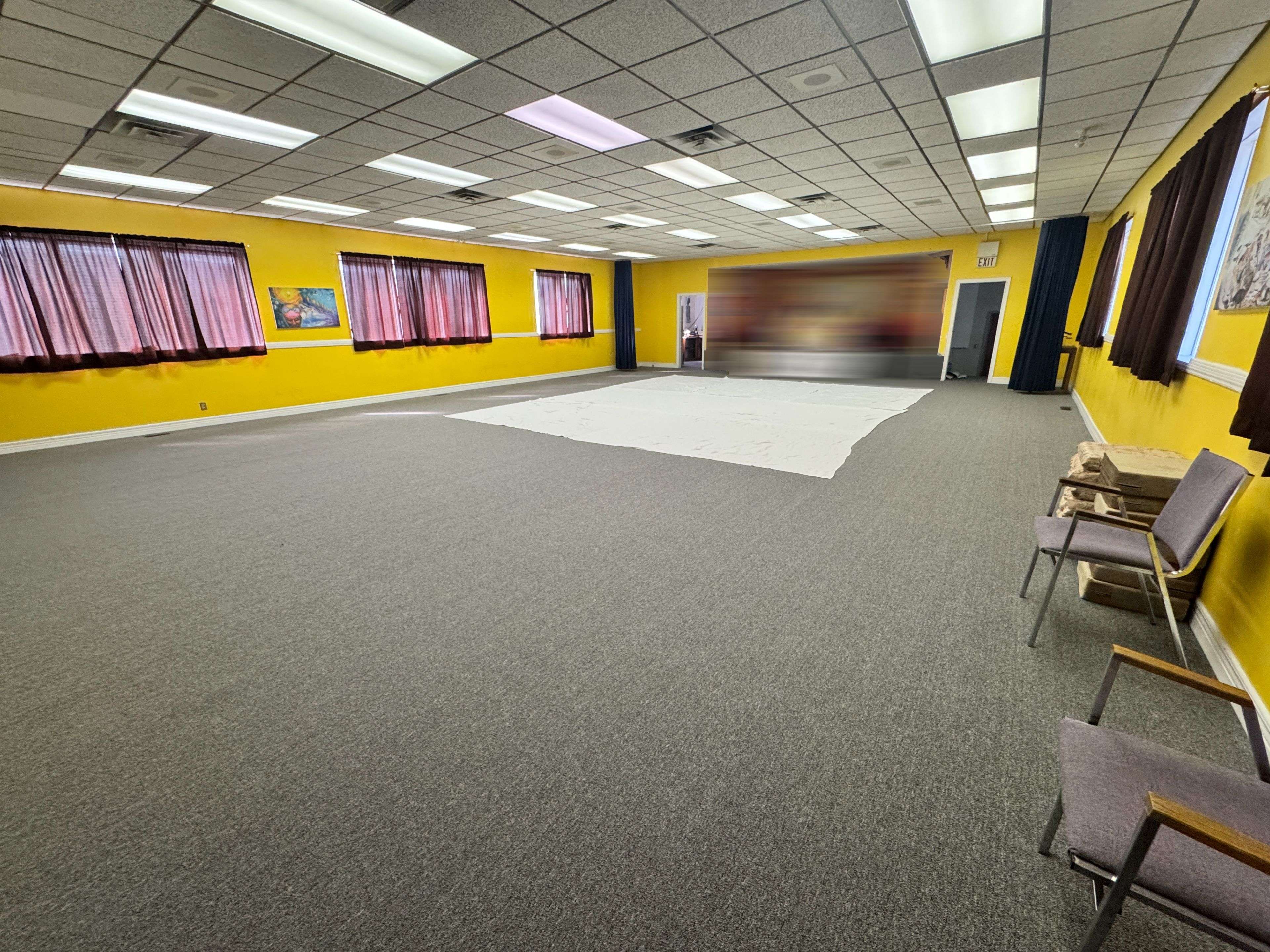 Hamilton, ON L8H 2W7,1441 Barton ST E