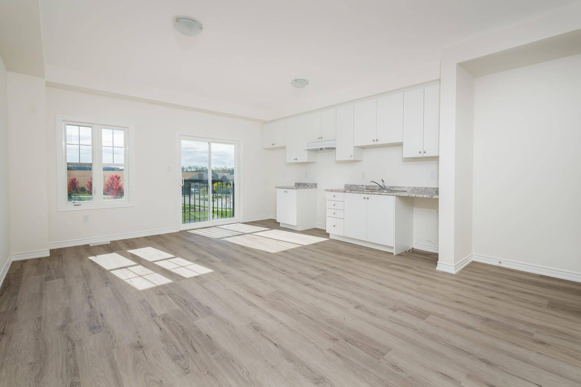 Innisfil, ON L0L 1L0,19 Ravenscraig PL