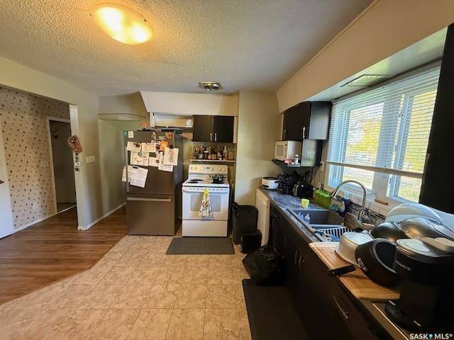 Kamsack, SK S0A 1S0,608 East AVENUE