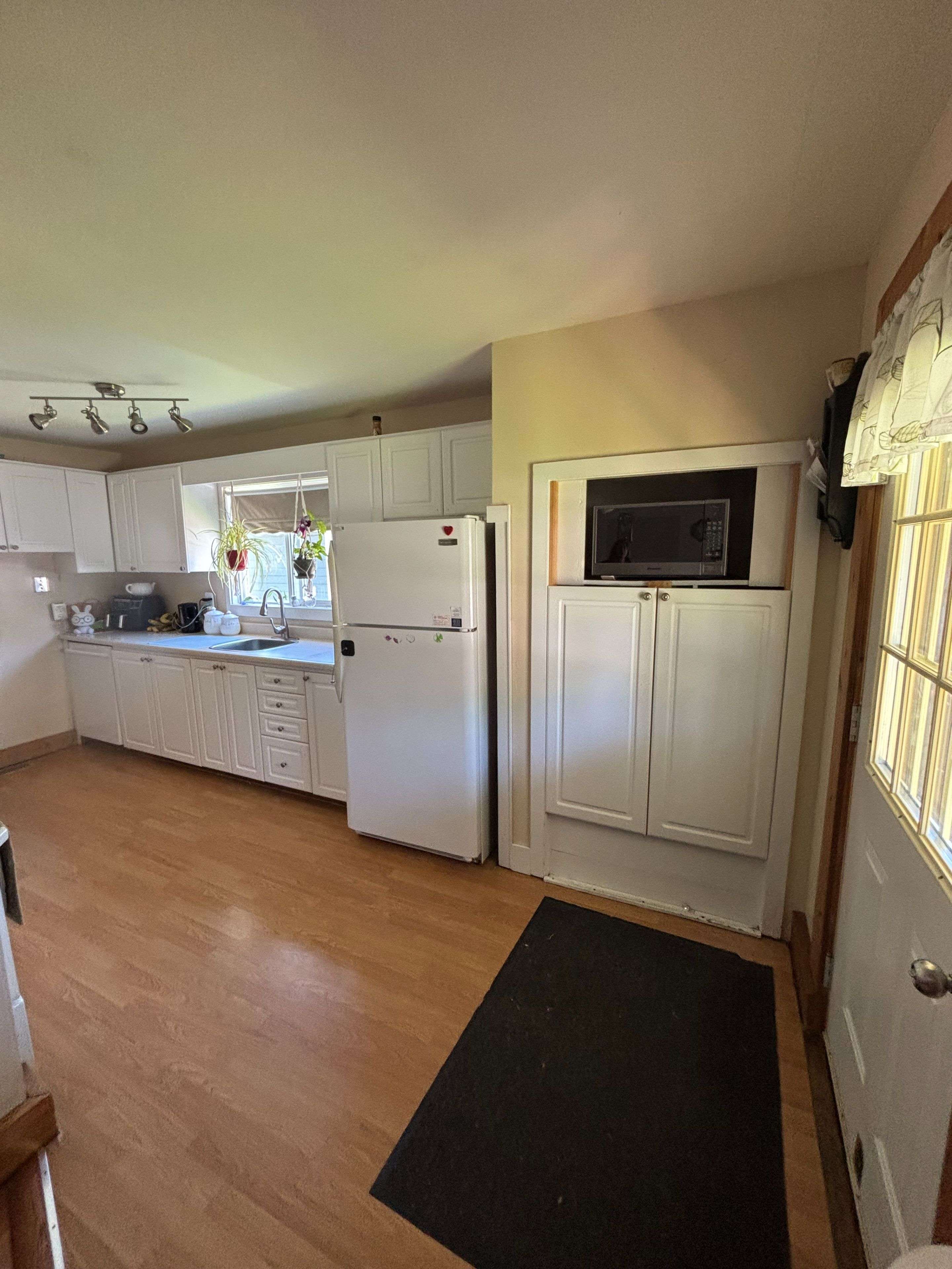 Gravenhurst, ON P1P 1L4,175 Crescent DR