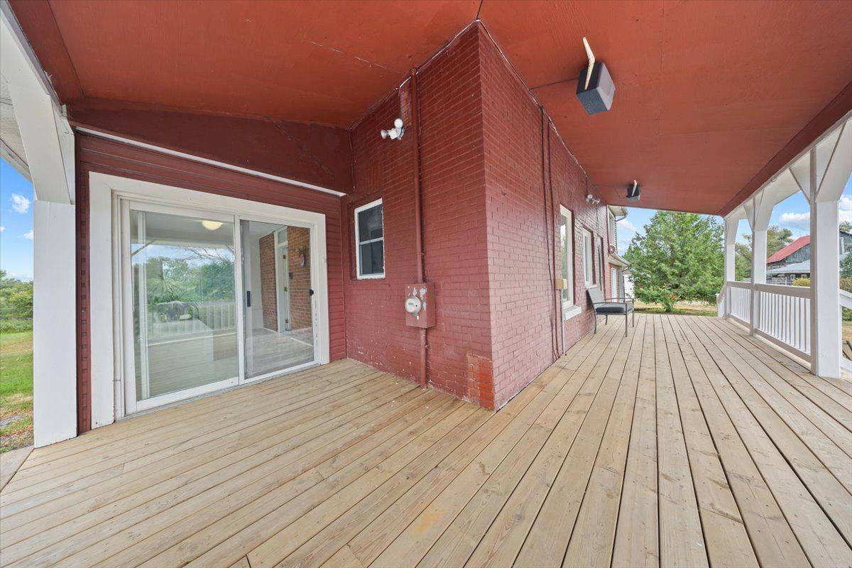 Carp - Huntley Ward, ON K0A 1L0,3904 March RD