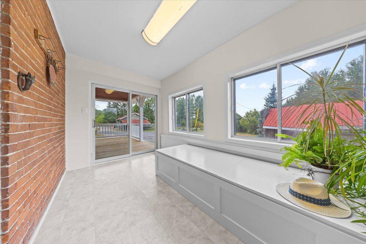 Carp - Huntley Ward, ON K0A 1L0,3904 March RD