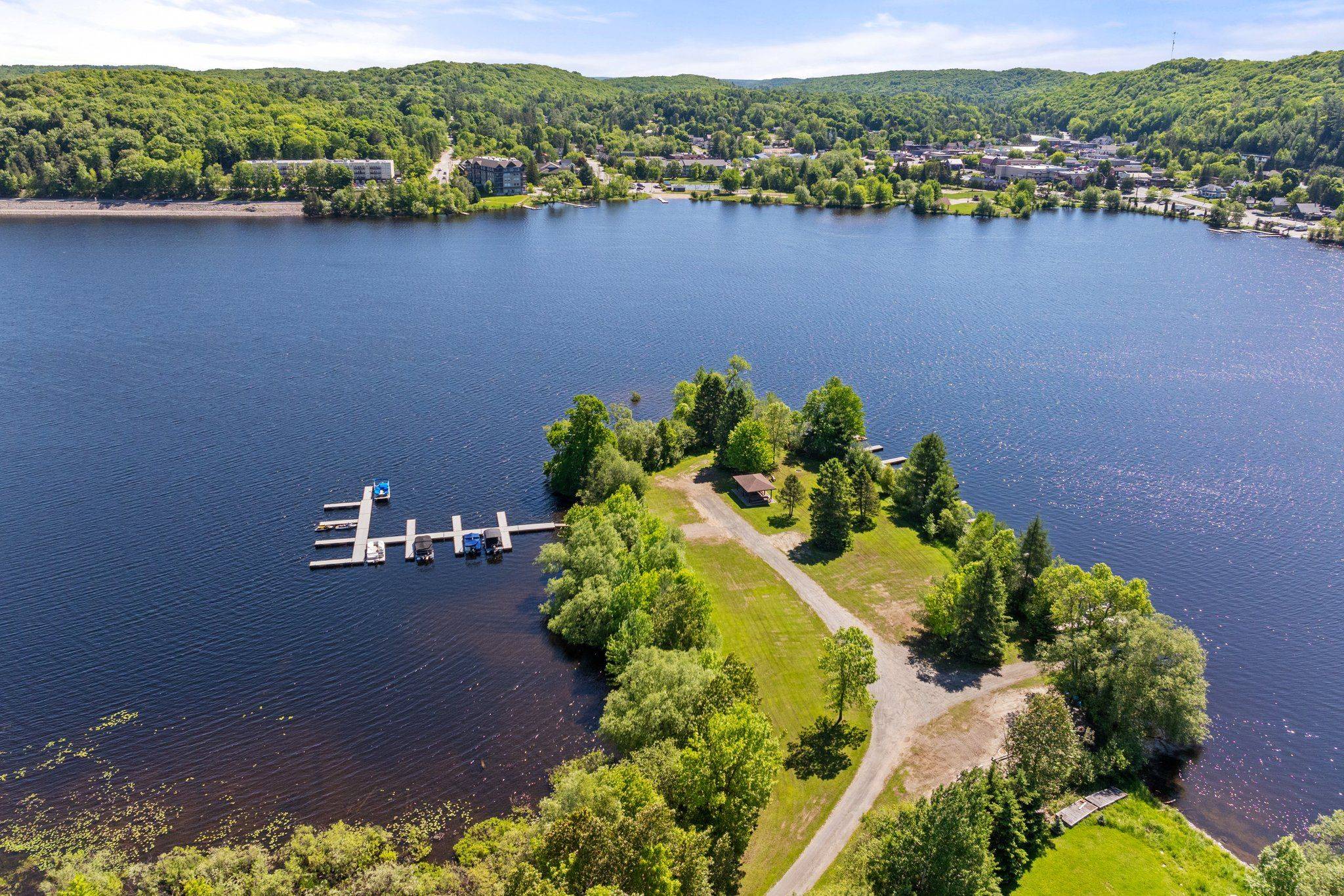 Dysart Et Al, ON K0M 1S0,51 FARMCREST AVE