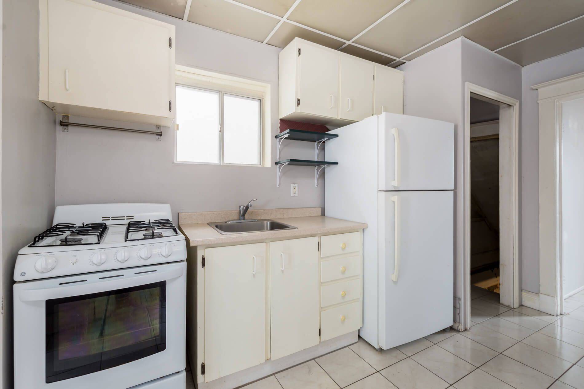 Toronto W02, ON M6P 2K4,300 Keele ST