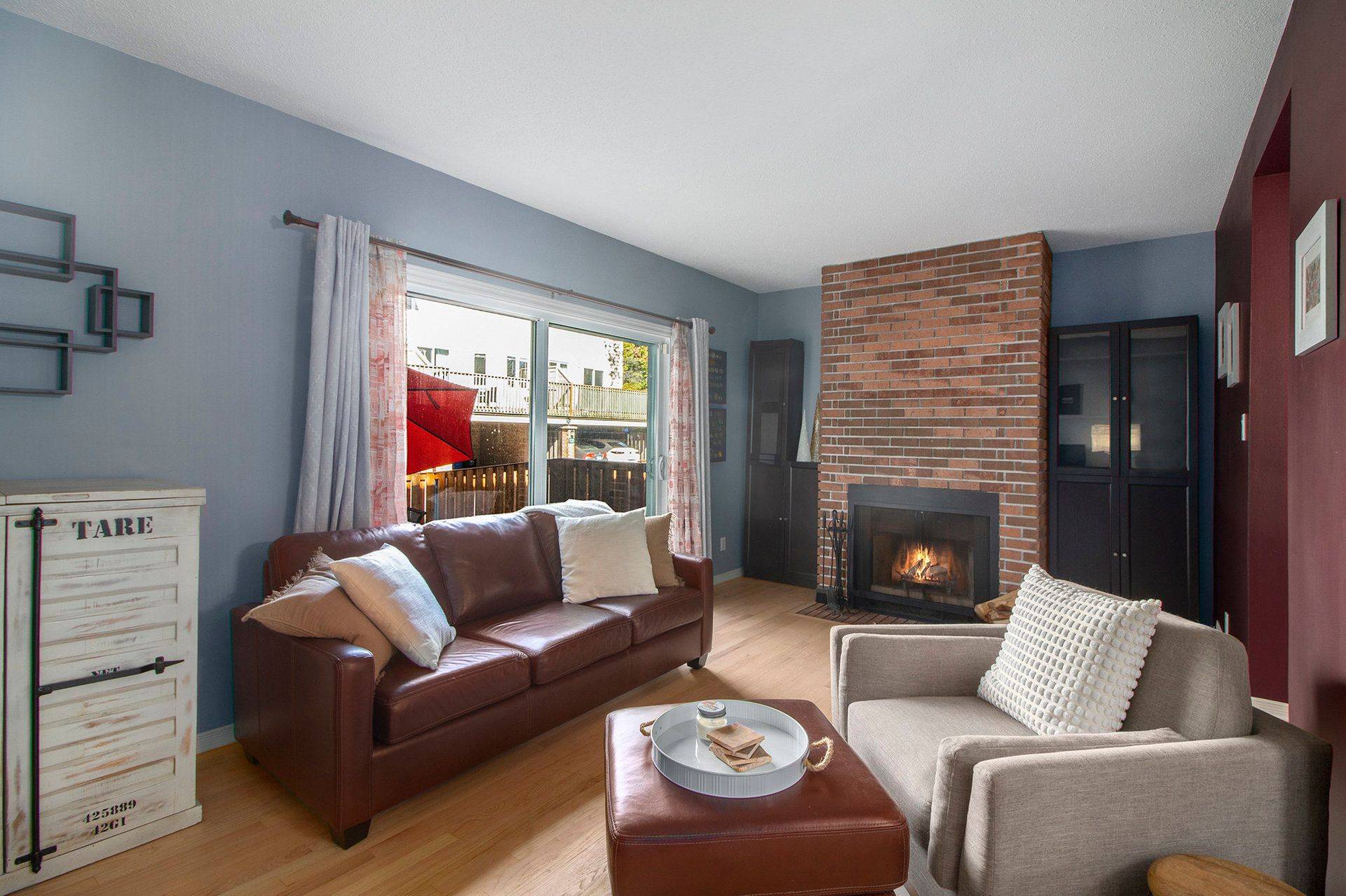 Beacon Hill North - South And Area, ON K1J 8Z6,1132 Chimney Hill WAY