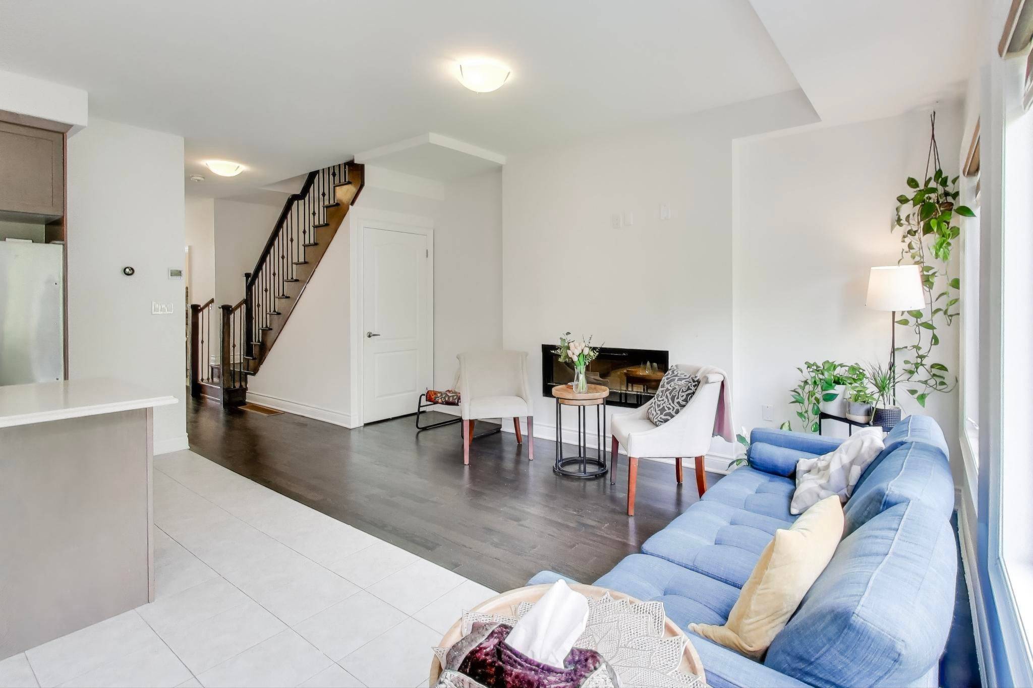 Mississauga, ON L5E 0A6,1161 Carnegie DR