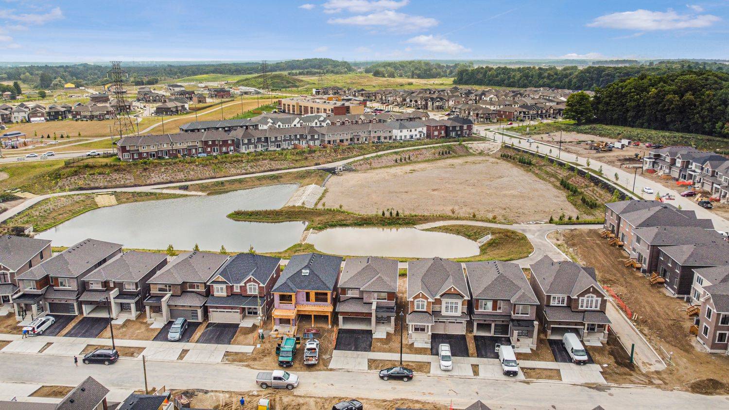 Kitchener, ON N2R 0V8,266 Millstone ST