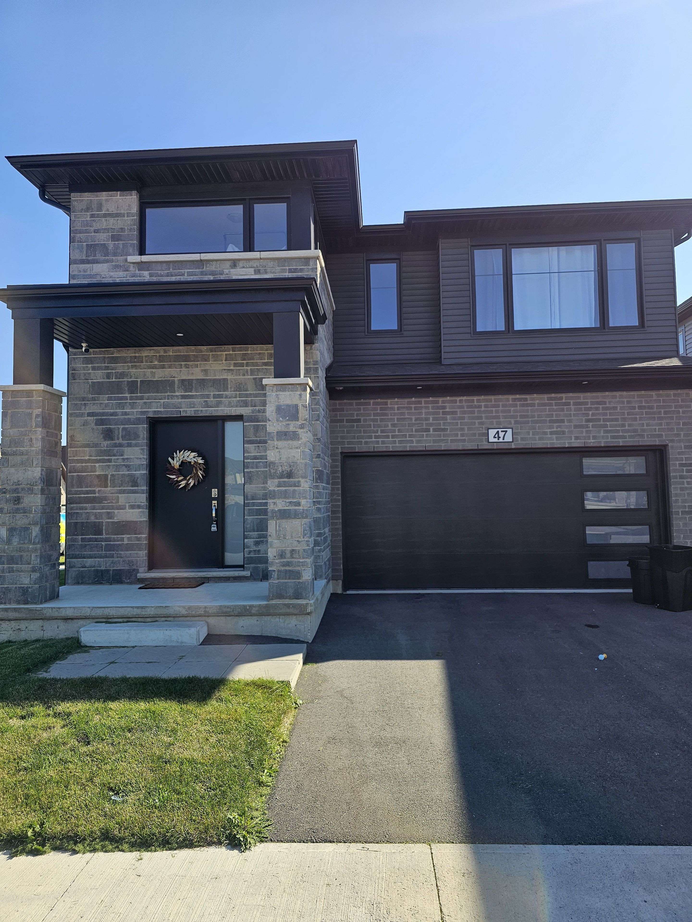 Pelham, ON L3B 5N5,47 SAMUEL AVE