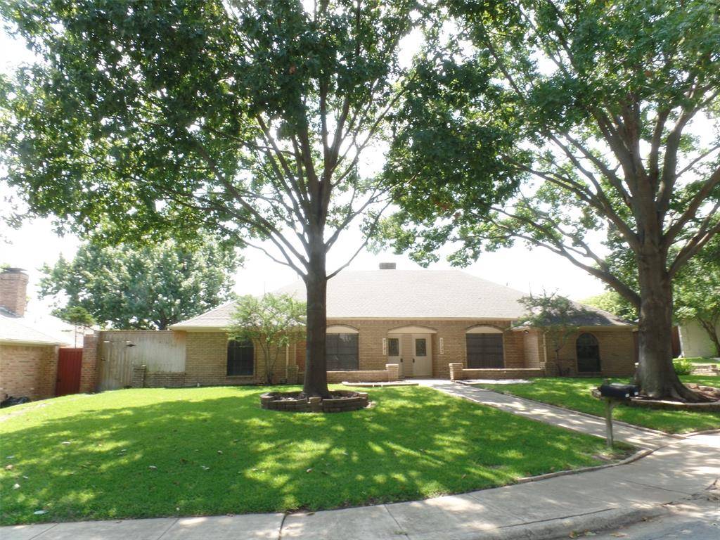 Dallas, TX 75231,7121 Pleasant View Drive