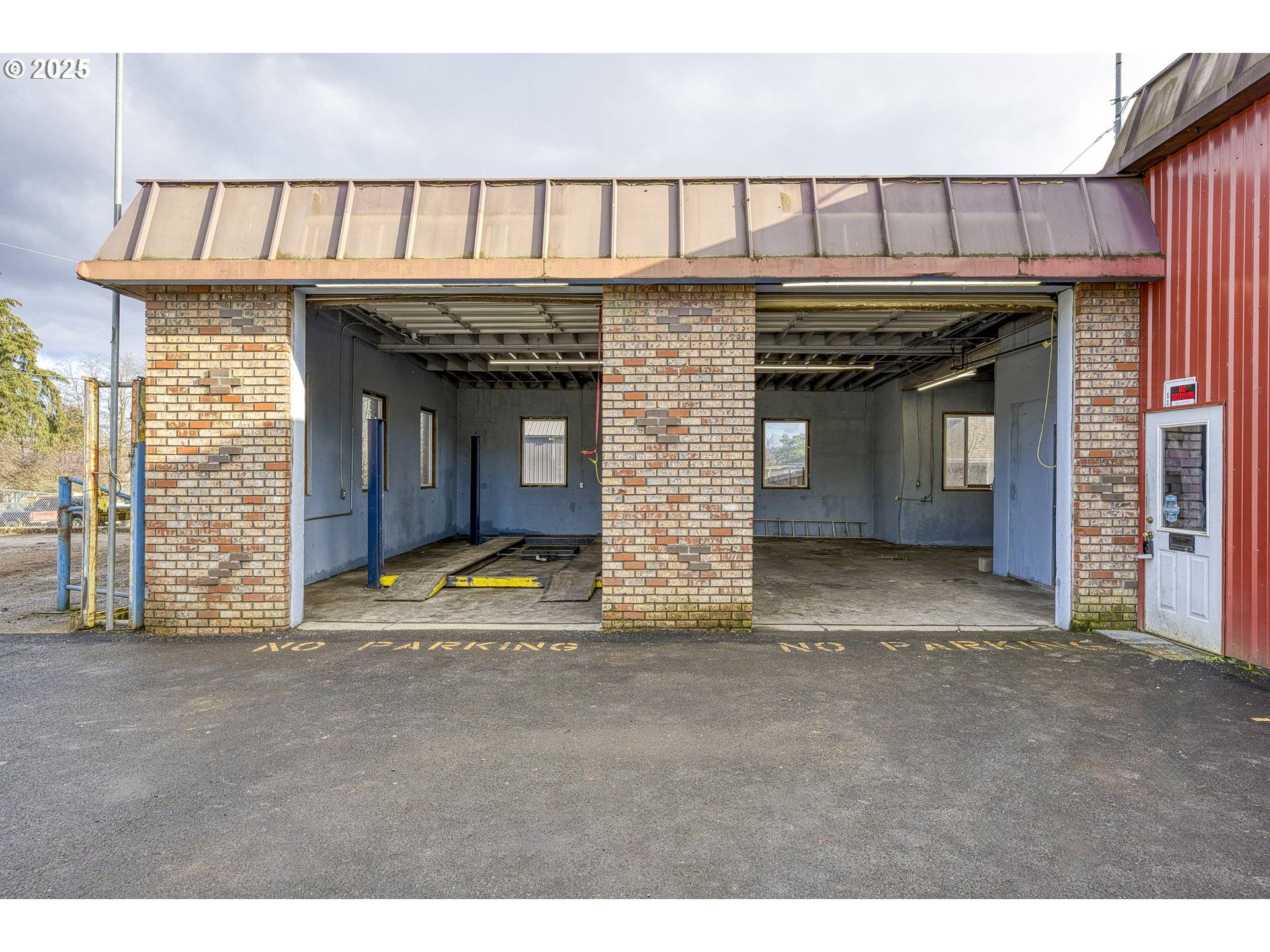 Willamina, OR 97396,452 SE MAIN ST