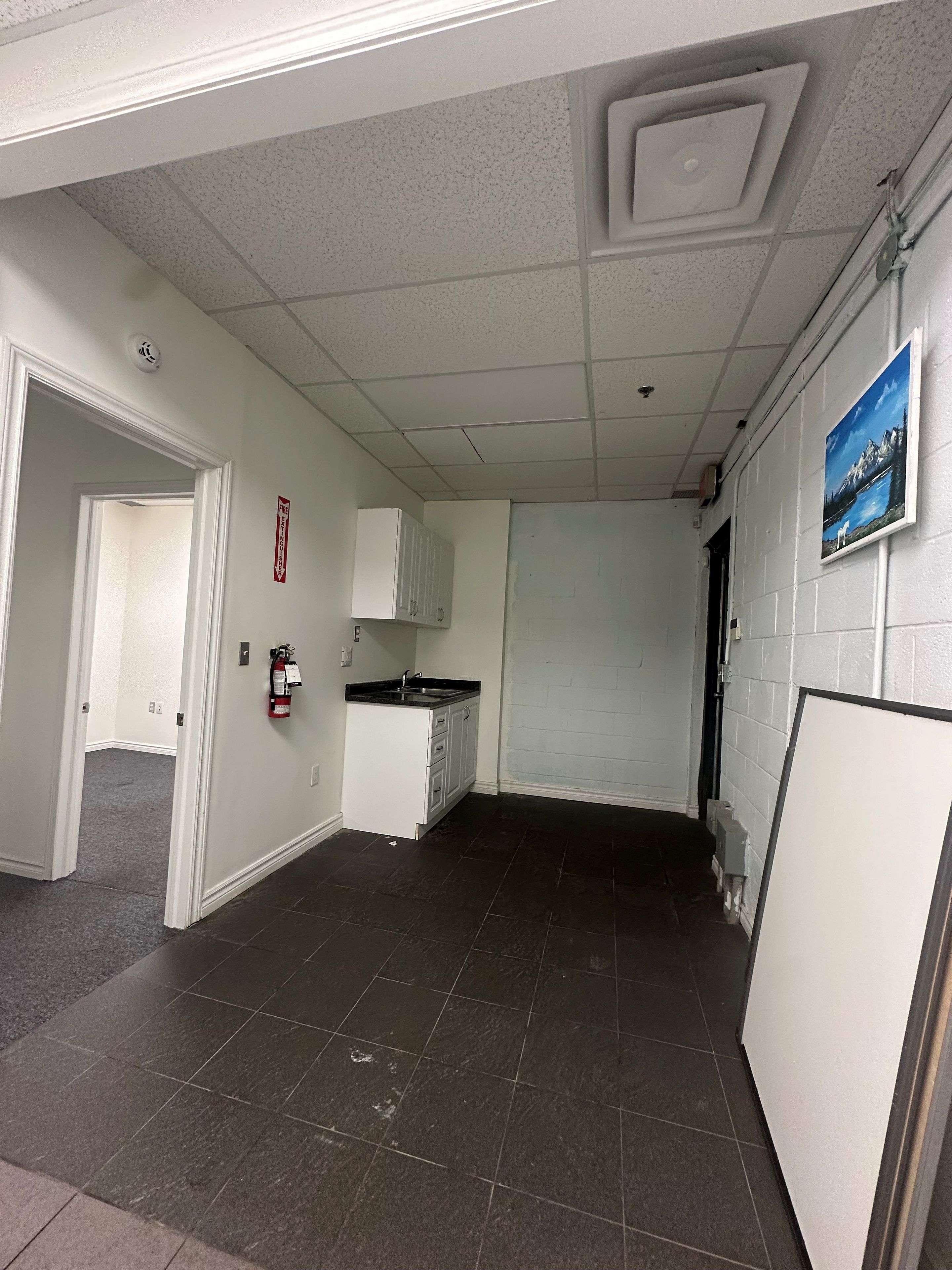 Toronto E07, ON M1S 5W1,585 Middlefield RD #17